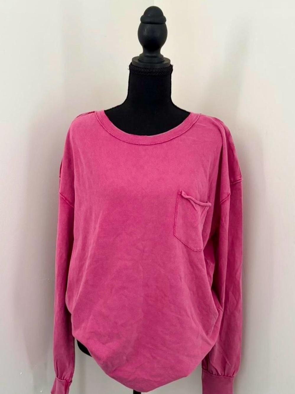 We The Free Fade Into You Long-Sleeve Tee with Pocket in Pink. NWOT. Size Small